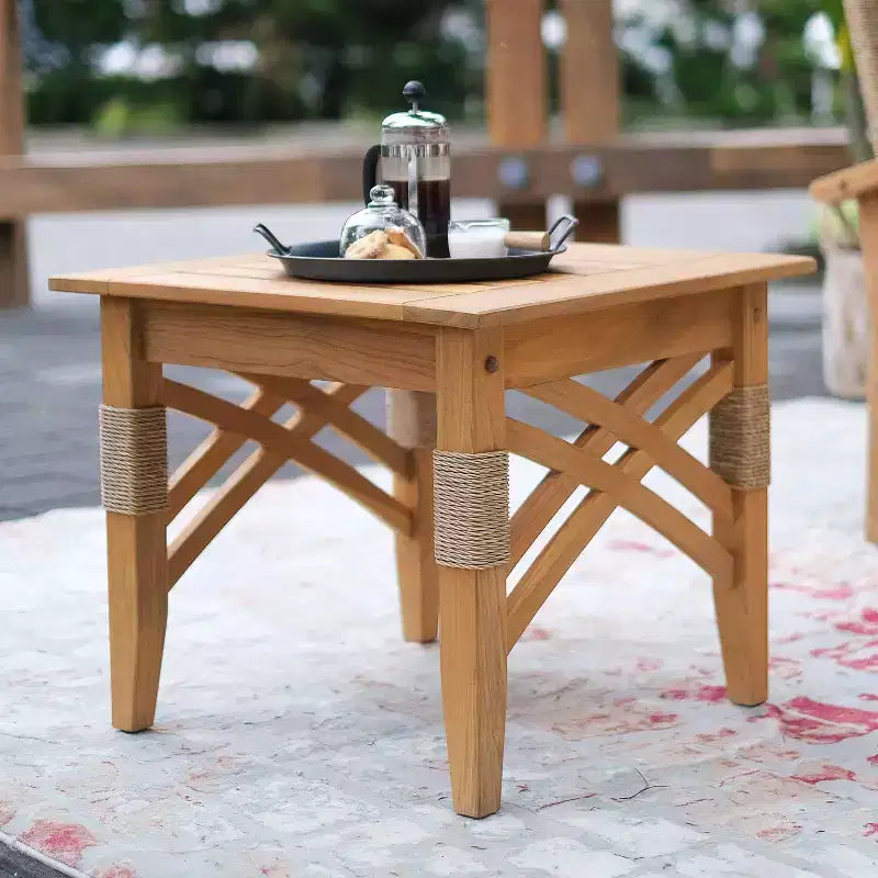 Sonoma Lane Eola 3-teiliges Outdoor-Schaukelstuhl-Set aus Teakholz mit beigefarbenen Reißverschlusskissen – wetterbeständig