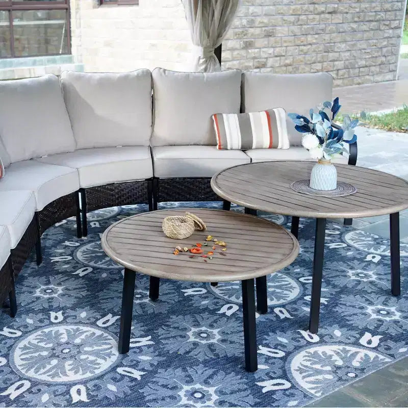 Captiva Designs 10-Sitzer Halbmond-Loungegruppe für die Terrasse mit Couchtischen
