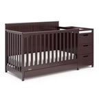 5-in-1 umbaubares Babybett und Wickeltisch mit Schublade