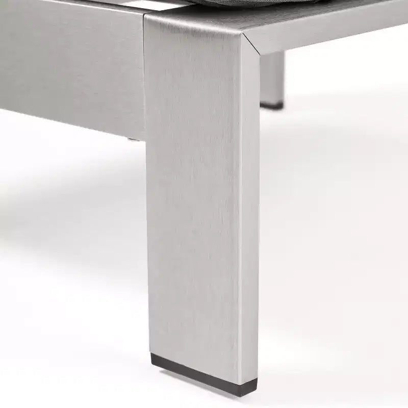 Christopher Knight Home Cape Coral Outdoor 4-teiliges Aluminium-Sessel- und Ottomane-Set mit Kissen, Khaki/Silber