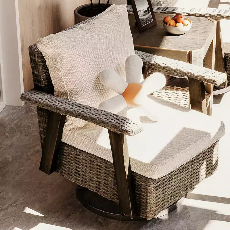 UPTIOT Schaukelstuhl für den Außenbereich aus Polyethylen (PE) Rattan mit Kissen