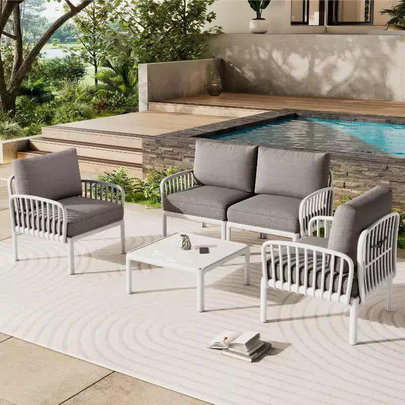 Christopher Knight Home Leah 4-Sitzer Outdoor-Sitzgruppen aus Kunststoff und Glas mit Kissen