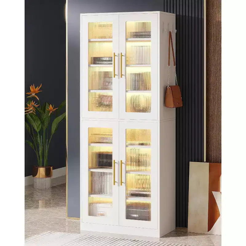 Lantine Bücherregal mit Türen und LED-Beleuchtung, 170 cm hohes Bücherregal mit 8 verstellbaren Einlegeböden und Hängehaken
