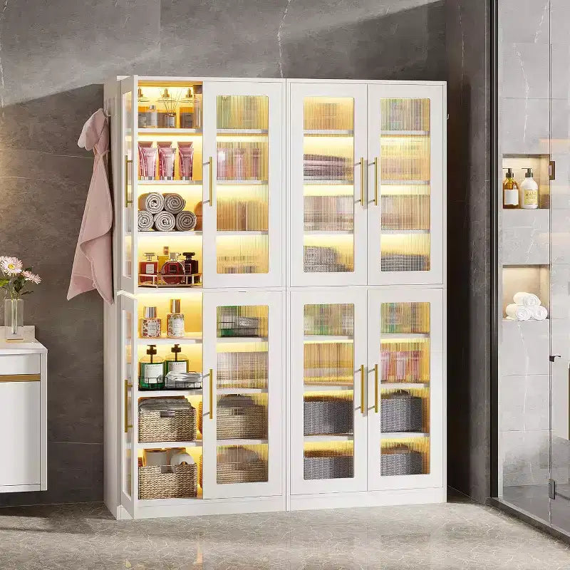 Lantine Bücherregal mit Türen und LED-Beleuchtung, 170 cm hohes Bücherregal mit 8 verstellbaren Einlegeböden und Hängehaken