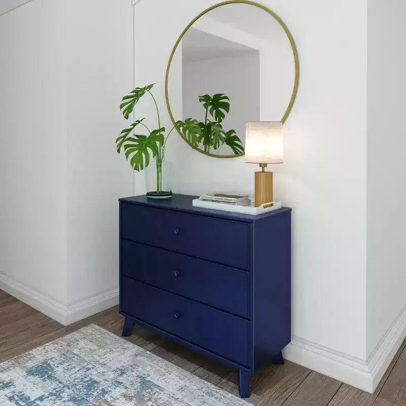 Plank+Beam Massivholz Klassische Kommode mit 3 Schubladen, kleine Schlafzimmerkommode, Schubladenkommode