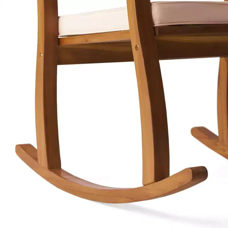 GDFStudio Amber Outdoor 3-teiliges Schaukelstuhl-Konversationsset aus Akazienholz mit Polstern, Teak/Creme