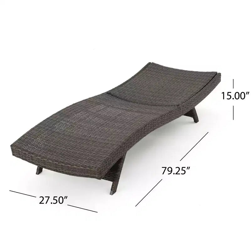 Christopher Knight Home Calvin 6-teiliges Loungeset für den Außenbereich aus Rattan und Eisen mit verstellbaren Chaiselongues und Klapptischen