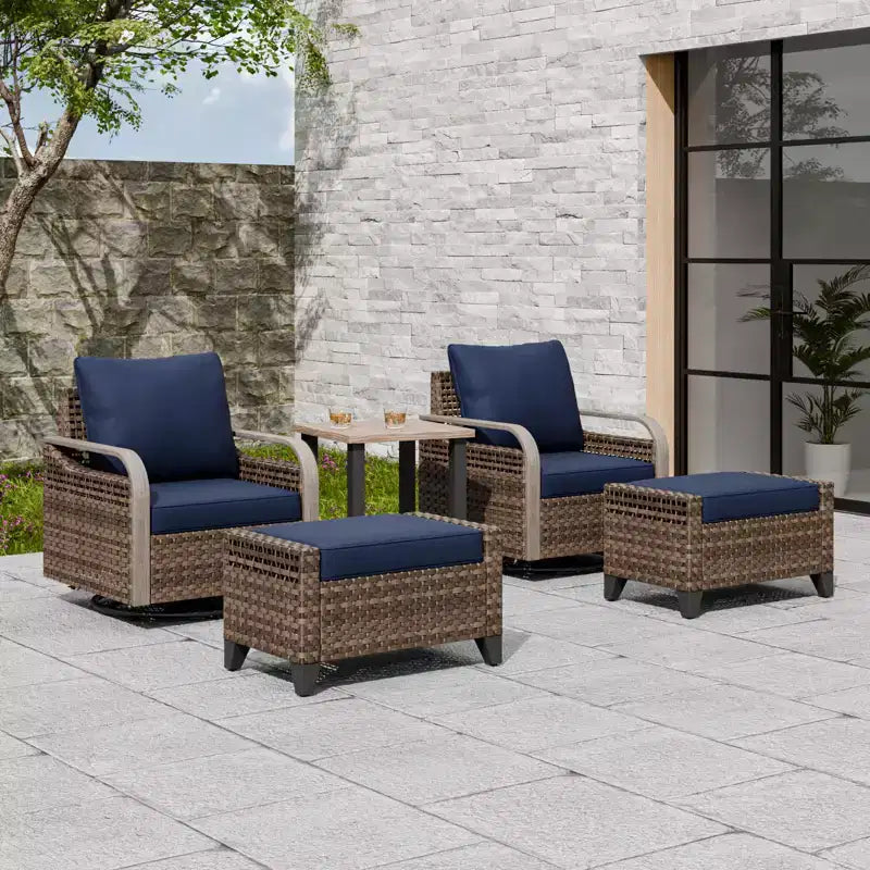 EAGLE PEAK Korbbistro-Tisch und Stühle, Gartenmöbel für Terrasse, schwenkbare Schaukelstühle mit Ottomanen & Tisch, 5-teiliges Set