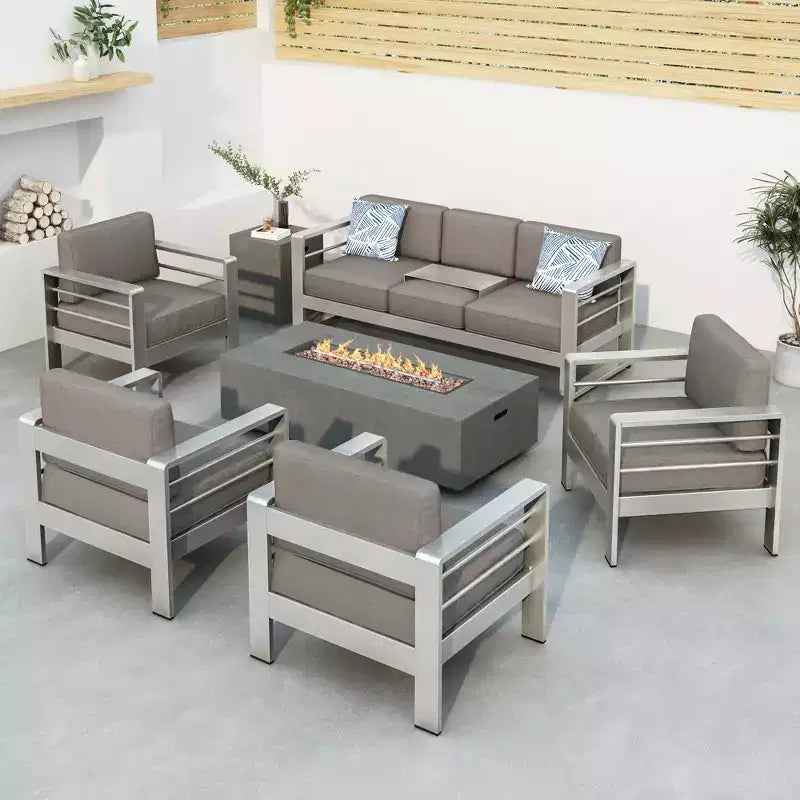 Christopher Knight Home Cape Coral Outdoor 7-Sitzer-Chat-Set aus Aluminium mit Feuertisch