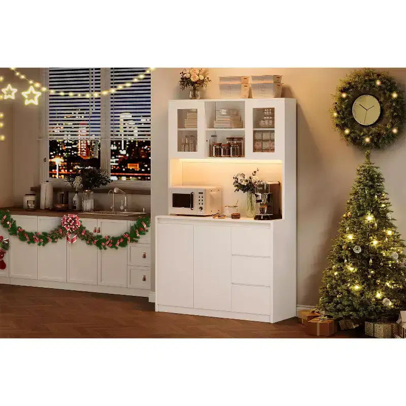 71 Großer Küchenschrank mit Glastür, Küchenbuffet mit LED-Beleuchtung und Steckdosen, Mikrowellenständer, griffloses Design