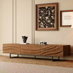Luck Live 82.83 Mid-Century Modern Massivholz TV-Schrank mit Relief – 3 Schubladen, Metallbeine & Belüftungslöcher