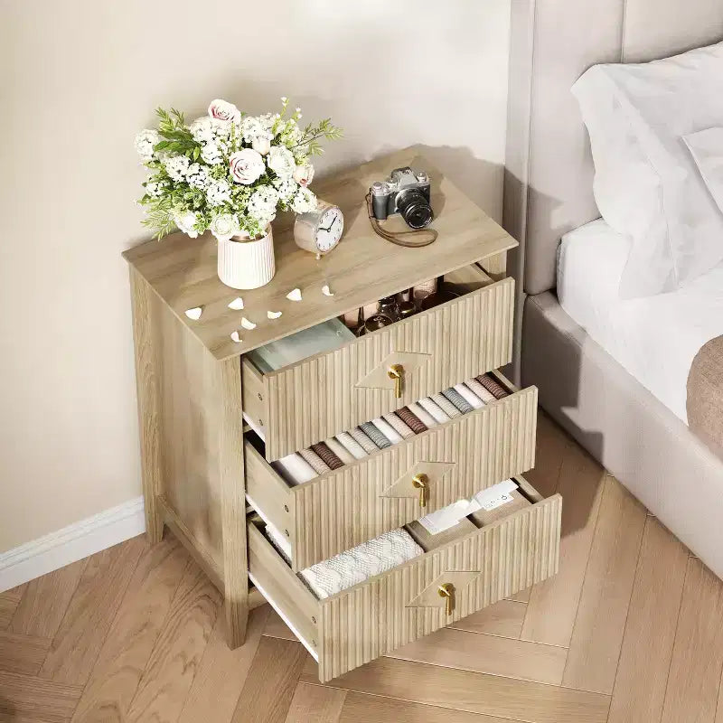GustoWave Kommode für Schlafzimmer mit 3 Schubladen, 71 cm breite, moderne Schubladenkommode mit Metallgriffen, Schubladenorganizer aus Holz für Schlafzimmer, Wohnzimmer