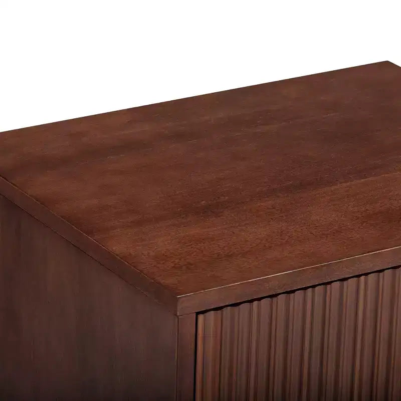 Teamson Home Tremolo Moderner Boho-Nachttisch mit 2 Schubladen, Massivholz und modernen geriffelten Fronten