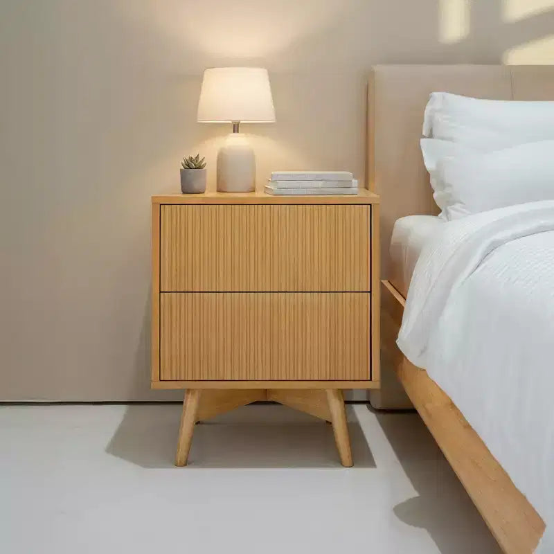 Teamson Home Tremolo Moderner Boho-Nachttisch mit 2 Schubladen, Massivholz und modernen geriffelten Fronten