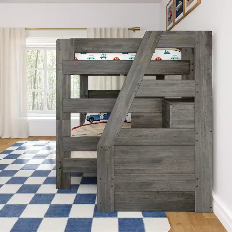 Modernes Bauernhaus Etagenbett Queen über Queen mit Treppe