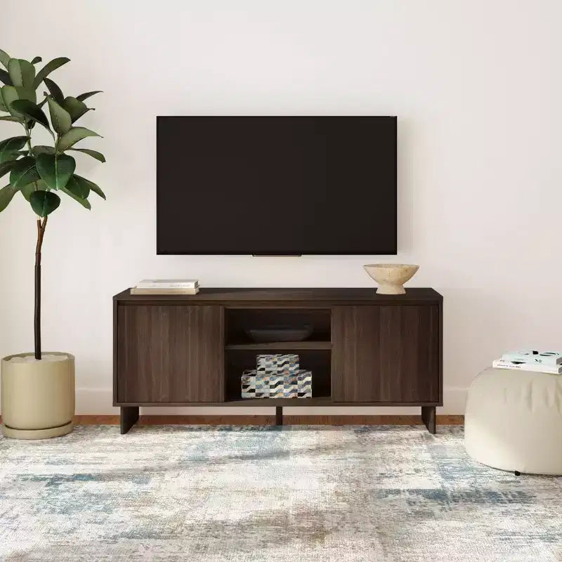 Moderner TV-Ständer