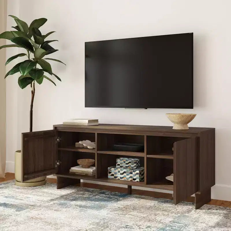 Moderner TV-Ständer