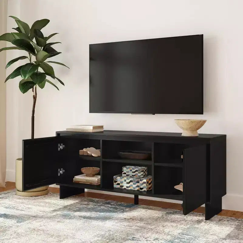 Moderner TV-Ständer