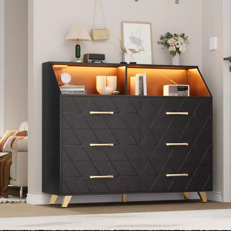 Schwarze Kommode mit LED-Lichtleiste, moderne Kommode mit 6 Schubladen, Ladestation, offenes Regal, großer Holzschrank für Schlafzimmer, Wohnzimmer