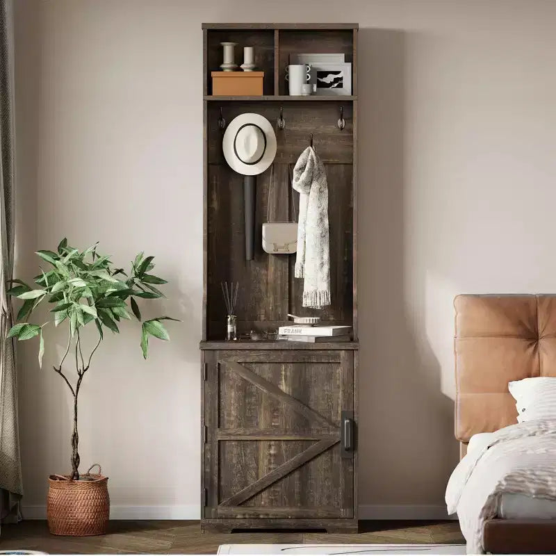 Schuhschrank im Landhausstil für den Eingangsbereich mit kompakter Garderobe mit 5 Kleiderhaken, inklusive Schuhaufbewahrung, ideal für Eingangsbereiche und Flure.
