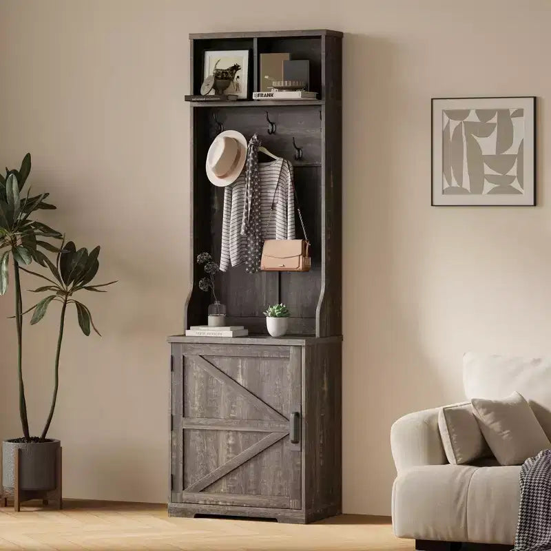 Schuhschrank im Landhausstil für den Eingangsbereich mit kompakter Garderobe mit 5 Kleiderhaken, inklusive Schuhaufbewahrung, ideal für Eingangsbereiche und Flure.