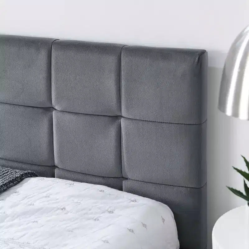 MAYEERTY Polsterbettrahmen in voller Größe mit getuftetem Kopfteil und Armlehnen für Schlafzimmer Wohnzimmer Grau