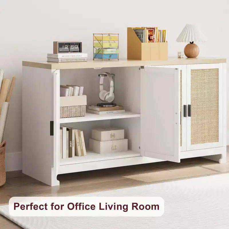 GustoWave Rattan-Akzentschrank mit 4 Türen und Regal – Moderner Konsolen-Kaffeebar-Schrank für Esszimmer, Küche, Wohnzimmer