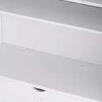 Hoher Küchenschrank mit Steckdosen, großer freistehender Schrank mit Mikrowellenständer, Schubladen, Regalen, Weinregalen und Türregal