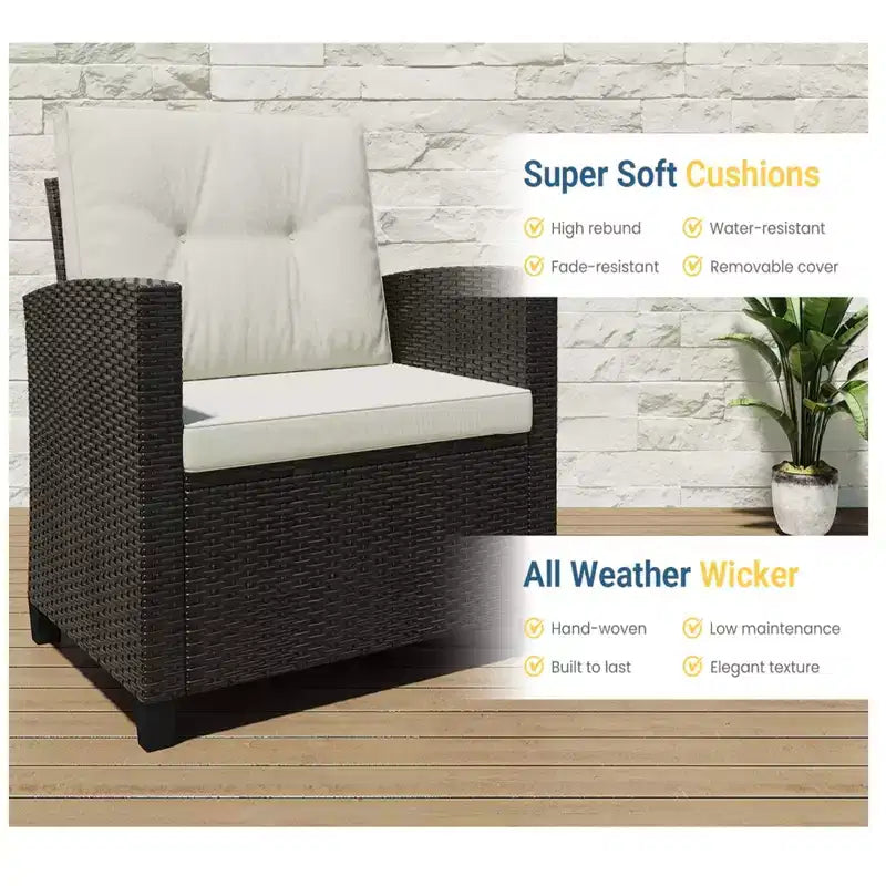 4-teiliges Outdoor-Sitzgruppen-Set aus wetterfestem Polyrattan mit beigefarbenen Kissen und Akazienholztisch