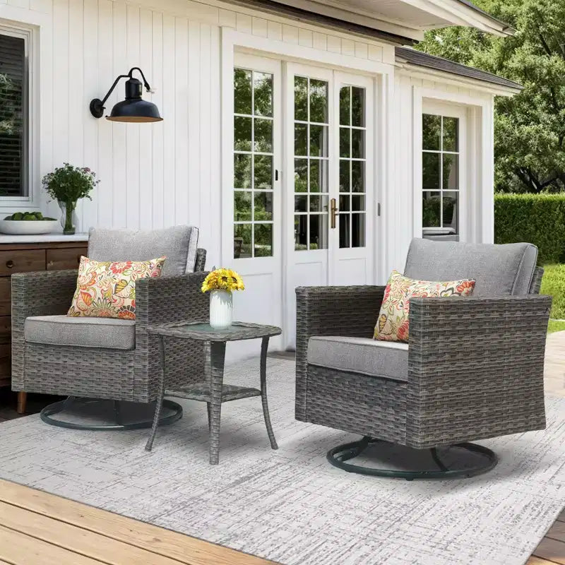 HOMLUX 3-teiliges Terrassenmöbel-Set: Drehbare Schaukelstühle & Beistelltisch aus wetterfestem Rattan