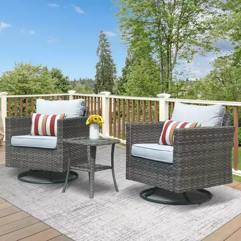 HOMLUX 3-teiliges Terrassenmöbel-Set: Drehbare Schaukelstühle & Beistelltisch aus wetterfestem Rattan