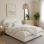 Christopher Knight Home Matteo Modernes Bett aus Gummibaumholz mit Bouclé-Bezug