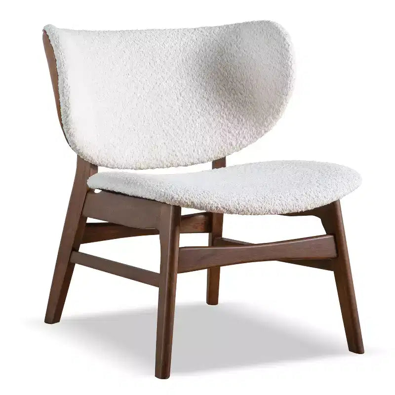 HOMES: Inside + Out River Run Mid-Century Modern Wingback Bouclé Akzentstuhl Walnuss