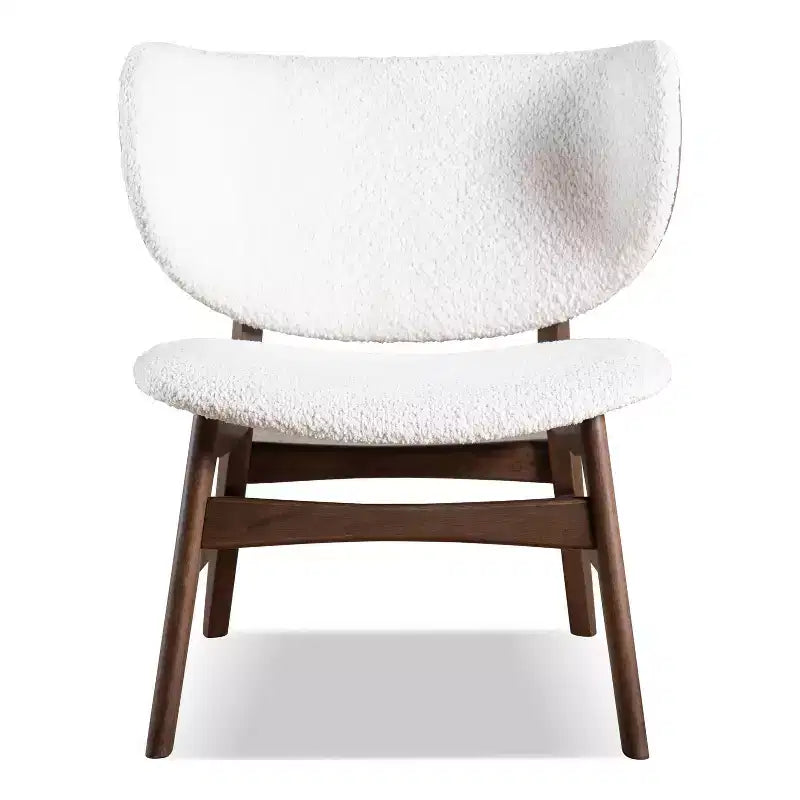 HOMES: Inside + Out River Run Mid-Century Modern Wingback Bouclé Akzentstuhl Walnuss