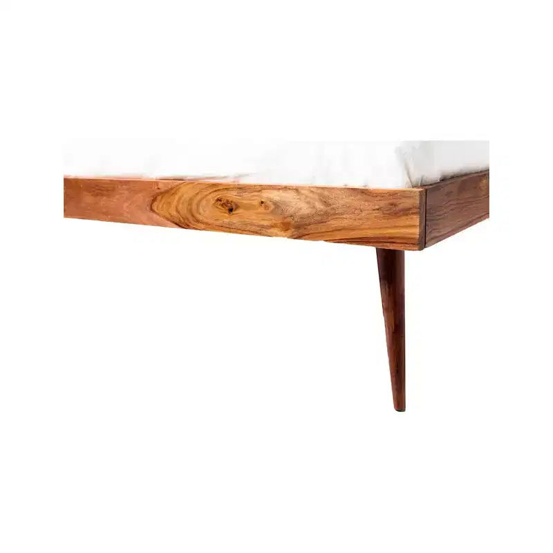 Queen Armand Bett Braun - Erlenbucht: Mid-Century-Stil, Plattformdesign, Kopfteil aus Holz, kein Boxspringbett erforderlich