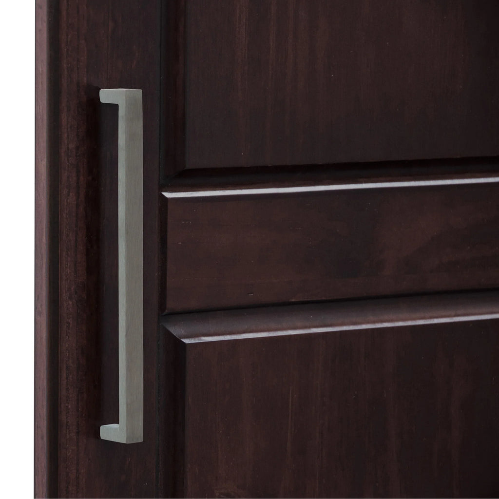 Palace Imports 100% Massivholz Cosmo Kleiderschrank mit 3 Türen mit Massivholz- oder Spiegeltüren