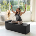Avana Kami umwandelbare Chaise / Yoga & Massage – 2-in-1-Ottomane mit verdeckter ausklappbarer Yoga-Liege, Microvelvet – N/A