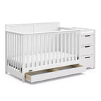 5-in-1 umbaubares Babybett und Wickeltisch mit Schublade