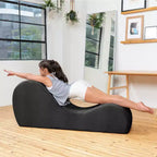 Avana Sleek Yoga-Chaiselongue – hergestellt in den USA – ideal zum Dehnen, Entspannen, Trainieren und mehr, 60T x 18B x 26H Zoll, Hellgrau