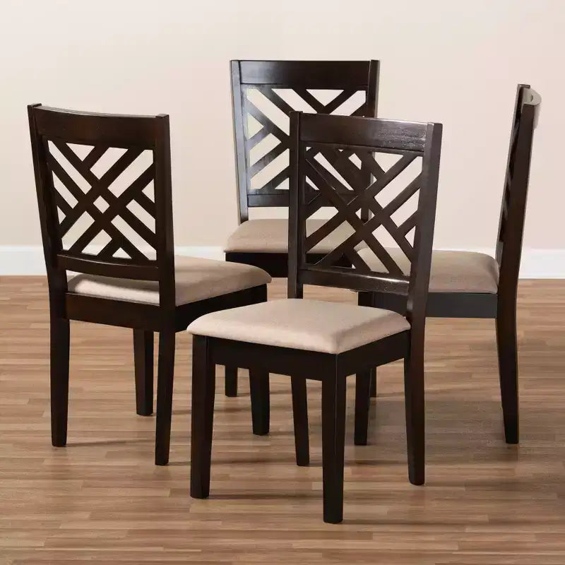 4er-Set Caron Esszimmerstühle aus Massivholz – Baxton Studio