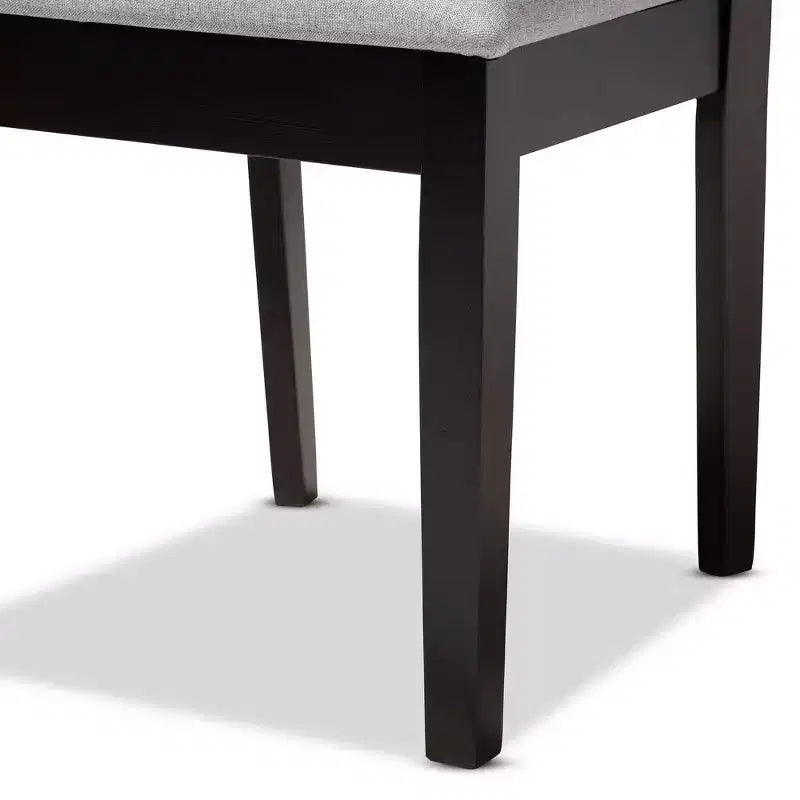 4er-Set Caron Esszimmerstühle aus Massivholz – Baxton Studio