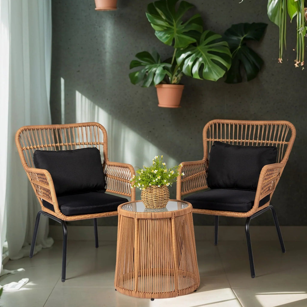 3-teiliges Outdoor-Bistro-Set aus Korbstühlen, witterungsbeständige Rattanmöbel-Sitzgruppe mit Kissen