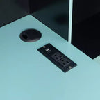 Gaming-Tagesbett (Queen-Size/Full-Size) mit Kopfteilregal, LED-Beleuchtung, integriertem Schreibtisch, Schubladen und Ladestation