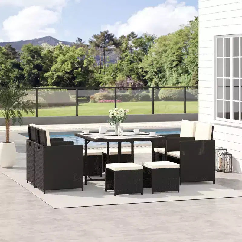 Outsunny 9-teiliges Rattan-Essgruppen-Set, platzsparendes Outdoor-Sofa-Set, mit Esstisch, Ottoman