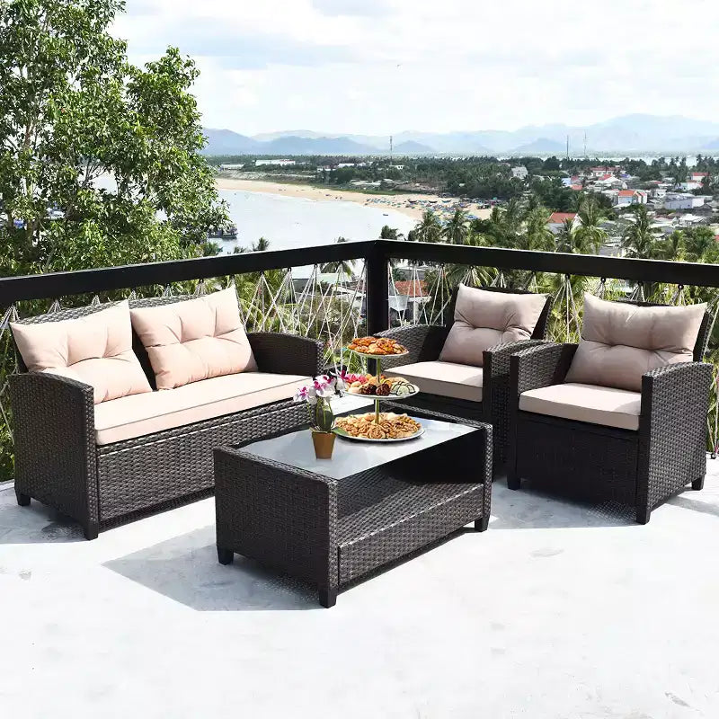 Costway 4-teiliges Outdoor-Rattan-Garnitur gepolstertes Sofa Armlehnentisch