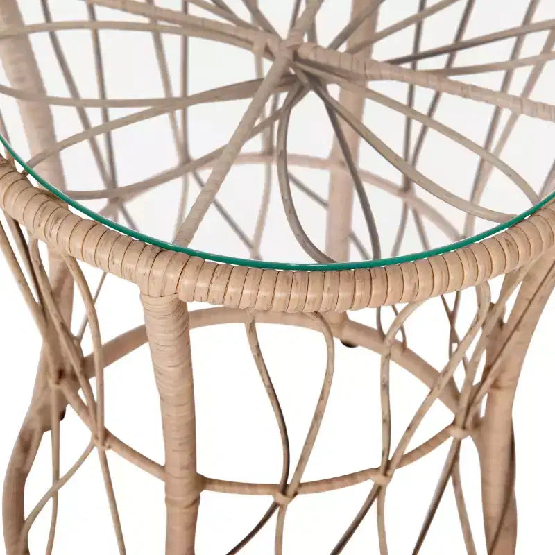 Merrick Lane 3-teiliges Terrassen-Set mit Seil-Rattan-Stühlen, passendem Beistelltisch mit Glasplatte und Kissen für den Innen- und Außenbereich