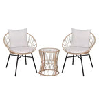 Merrick Lane 3-teiliges Terrassen-Set mit Seil-Rattan-Stühlen, passendem Beistelltisch mit Glasplatte und Kissen für den Innen- und Außenbereich