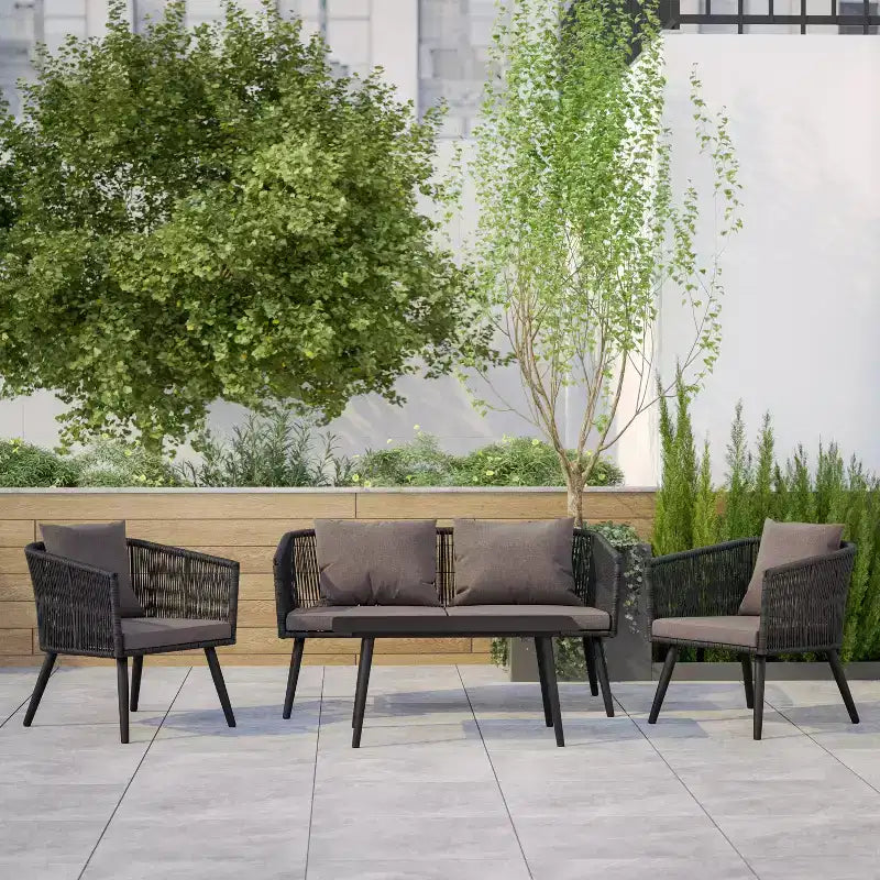 Emma and Oliver Black & Gray Allwetter-Sitzgruppe aus geflochtenem Material, vierteilig, mit Kissen und Metall-Couchtisch für Veranda, Garten und Terrasse