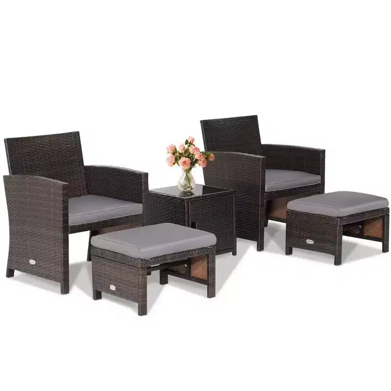 Costway 5-teiliges Terrassenmöbel-Set aus Rattan, Polsterhocker mit Bezug, platzsparend, Cremeweiß/Grau/Rot/Türkis