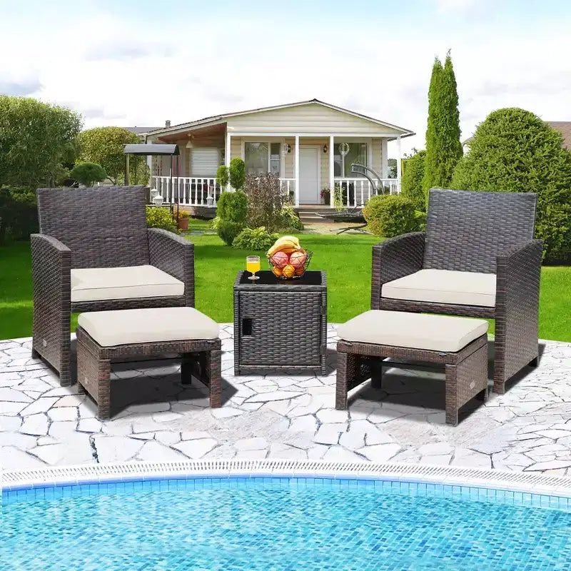 Costway 5-teiliges Terrassenmöbel-Set aus Rattan, Polsterhocker mit Bezug, platzsparend, Cremeweiß/Grau/Rot/Türkis